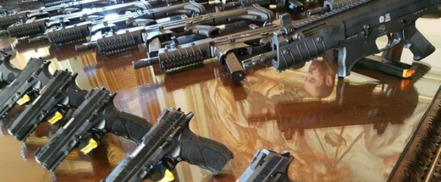 Decreto das armas permite que cidadãos tenham fuzil em casa.