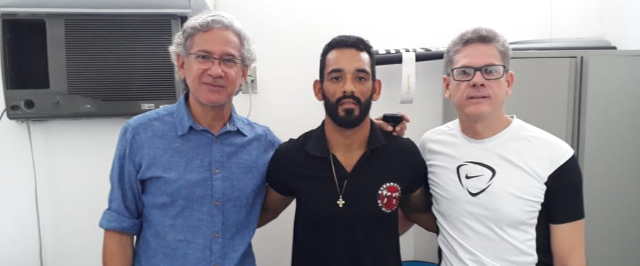 Site PauloAfonsoTem entrevista Secretário e Diretor de Esportes, Jânio Ferreira e Neto Madeira, sobre situação do Atleta Alex Feirinha