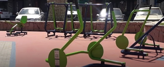 Prefeitura garante mais inclusão e instala equipamentos de ginástica para cadeirantes em espaços públicos