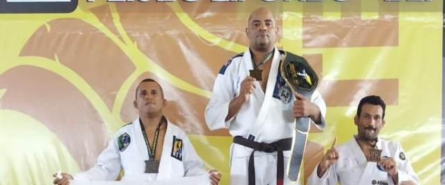 Atleta Cleomar Rodrigues participa com vitória da Copa Reis do tatame
