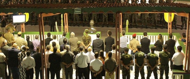 Na noite de ontem foi realizada na 1ª Cia Inf a solene Formatura de Incorporação dos 85 Novos Soldados 