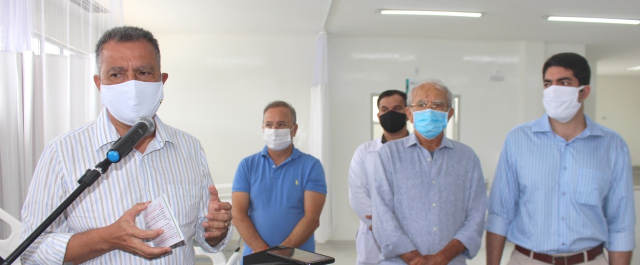Prefeito Luiz de Deus recebe governador Rui Costa para visita técnica à UTI do Hospital Municipal de Paulo Afonso