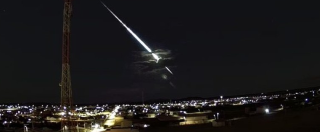 Meteoro brilhante é visto no Sertão de Pernambuco e especialistas explicam fenômeno