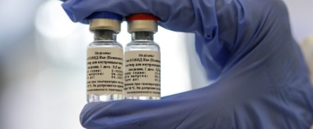 Vacina russa para Covid-19 deverá garantir imunidade por no mínimo 2 anos, dizem cientistas