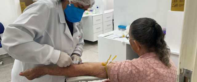 Mutirão do Lacen atende pacientes da UBS Rua do Sol e realiza exames laboratoriais em 80 pessoas