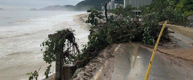 Chuva deixa 5 mortos, causa deslizamentos e quedas de árvores no Rio