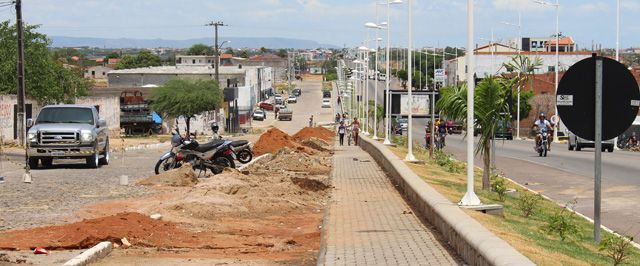 Obras de infraestrutura e construção de espaços de lazer contemplam moradores do BTN, Bairro dos Rodoviários e adjacências