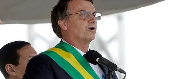 Fala de Bolsonaro sobre "livrar" o País do Socialismo repercute no mundo