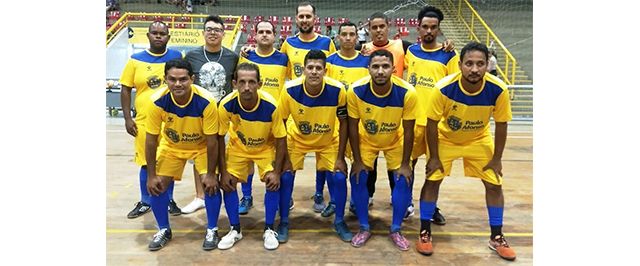 Bons jogos e gols marcaram a abertura da Liga Gospel de Futsal