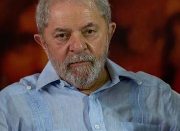 TRF-4 mantém condenação de Lula a 17 anos de prisão por sítio de Atibaia