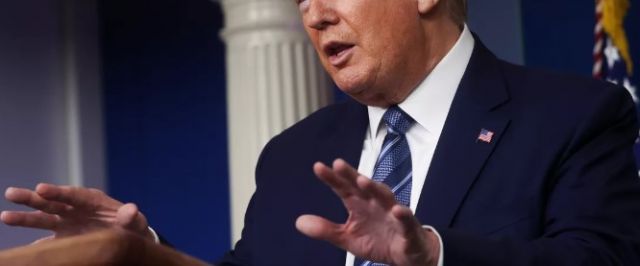 Imigração aos EUA ficará suspensa por dois meses, diz Trump