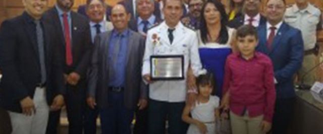 Capitão PM Tarcísio de Sá recebe Título de Cidadania pauloafonsina