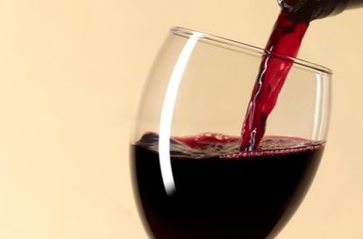 Vinhos impróprios para o consumo serão transformados em álcool 70%